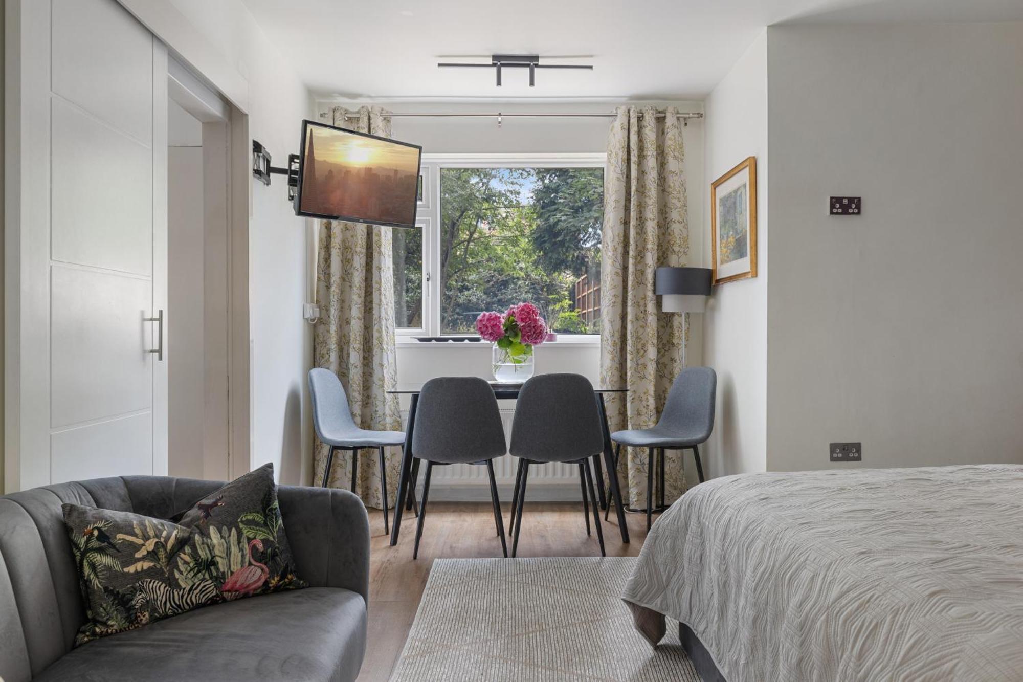 King Studio Apartment With Garden And Parking Илинг Экстерьер фото